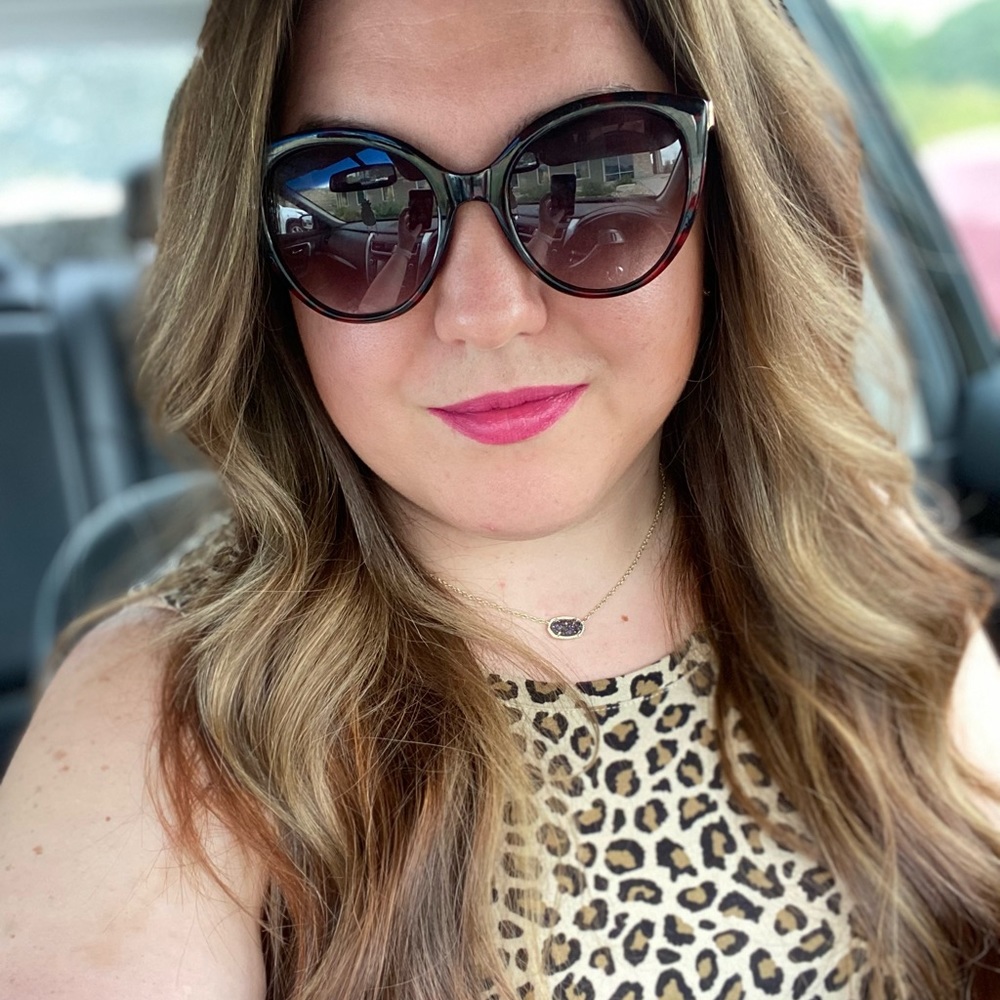 Meet Your Posh Ambassador, Amanda!